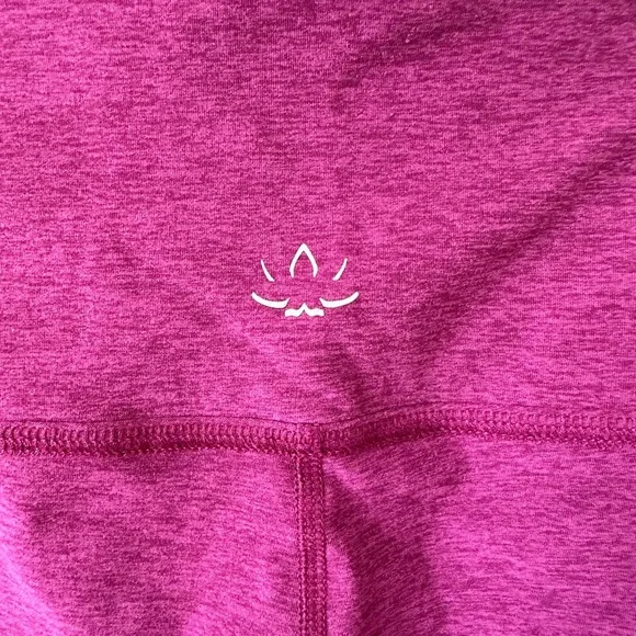 Beyond Yoga Spacedye High Waisted Legging Color Aubergine-Beet Medium - Picture 6 of 13